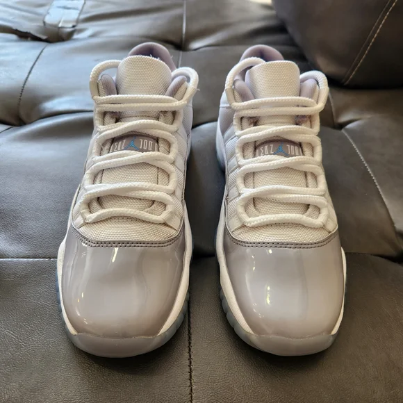 Jordan Retro 11s Size 6.5 Youth